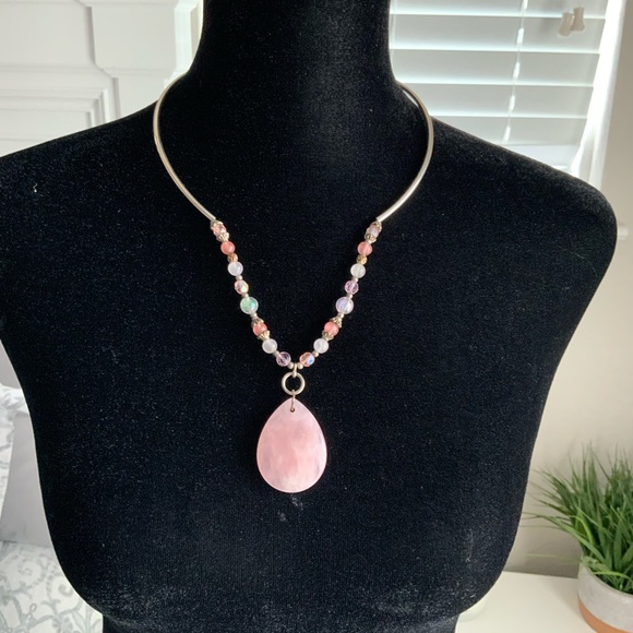 Jewelry - Pink Rose Quartz Necklace w/silver